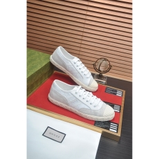 Gucci Low Shoes